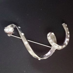 Vintage Treble Clef Brooch